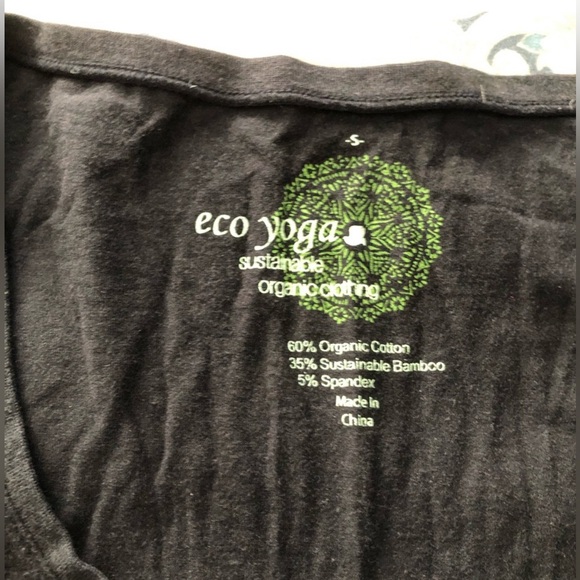 Yoga shirt- long sleeve, small - Picture 2 of 2